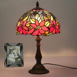 Tiffany bordslampa på 25 cm...