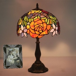 Tiffany bordslampa på 30 cm...