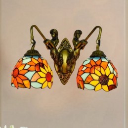 Vägglampa i Tiffany-Stil...
