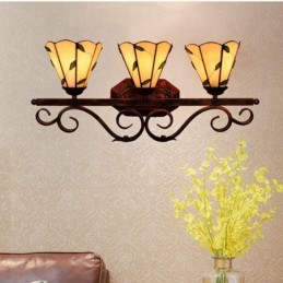 Vägglampa i Tiffany-Stil...