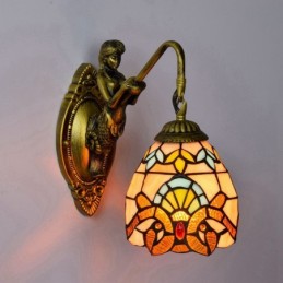 Vägglampa i Tiffany-Stil...