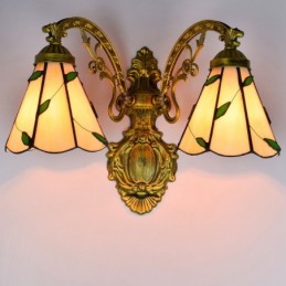 Vägglampa i Tiffany-Stil...